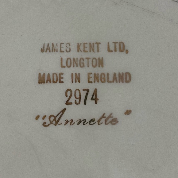 VINTAGE JAMES KENT ANNETTE 2974 Pitcher/ vase in lovely condition - Picture 3 of 6